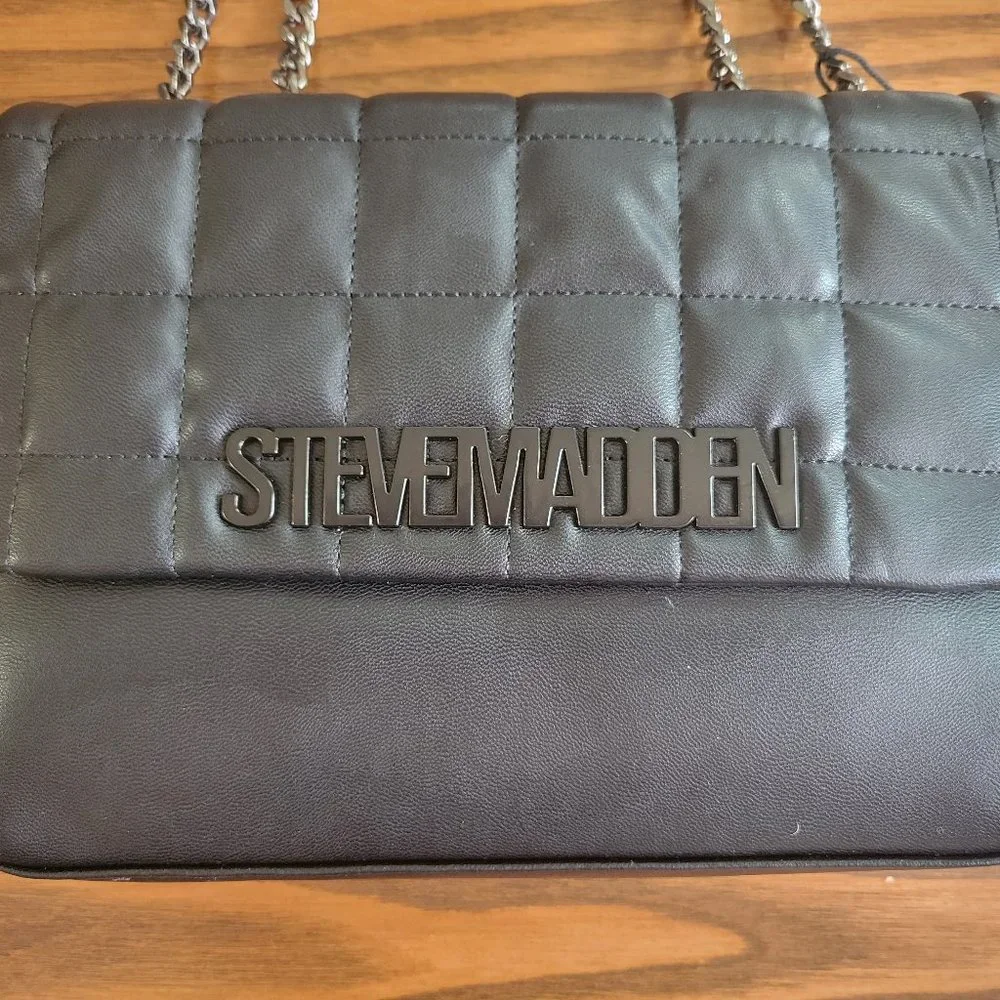 Steve Madden steve madden